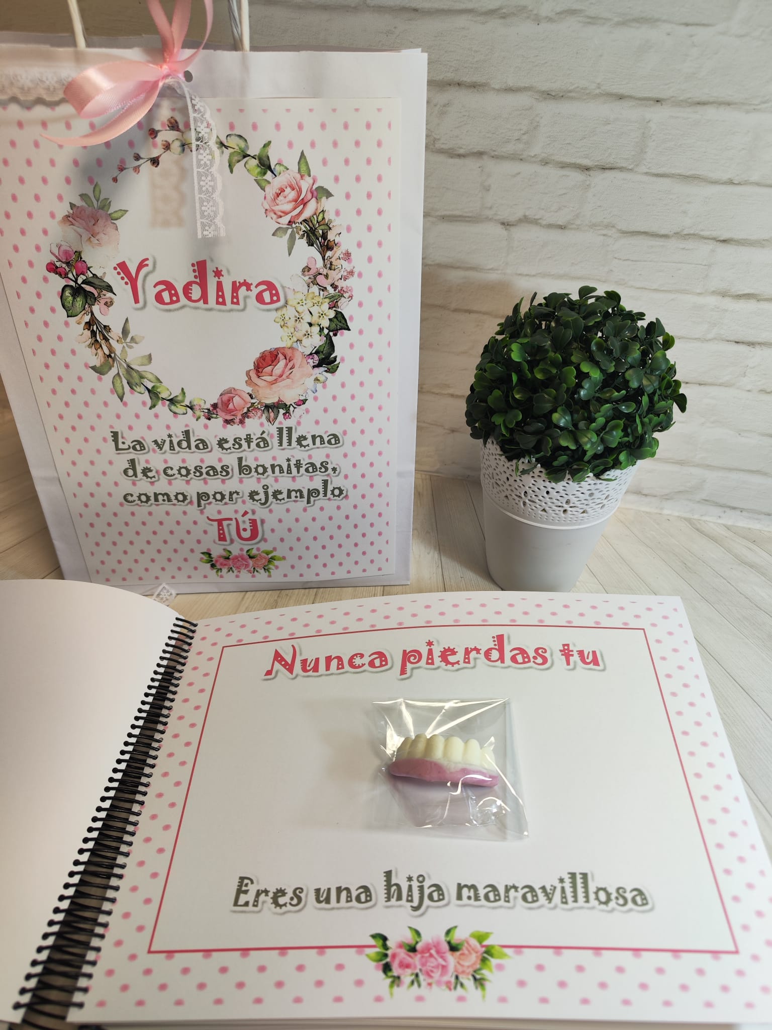 Libro de chuches modelo topitos rosas - Imagen 4