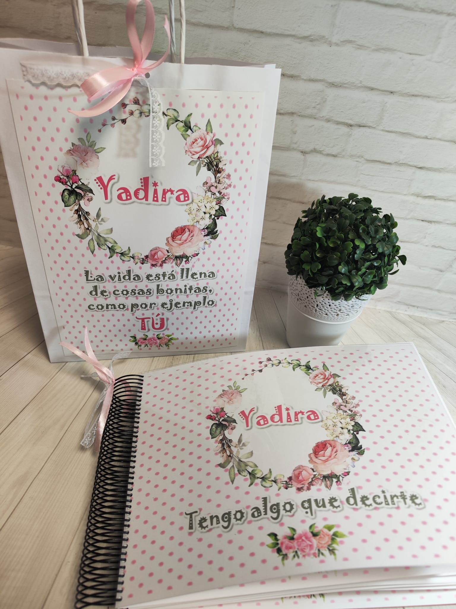 Libro de chuches modelo topitos rosas