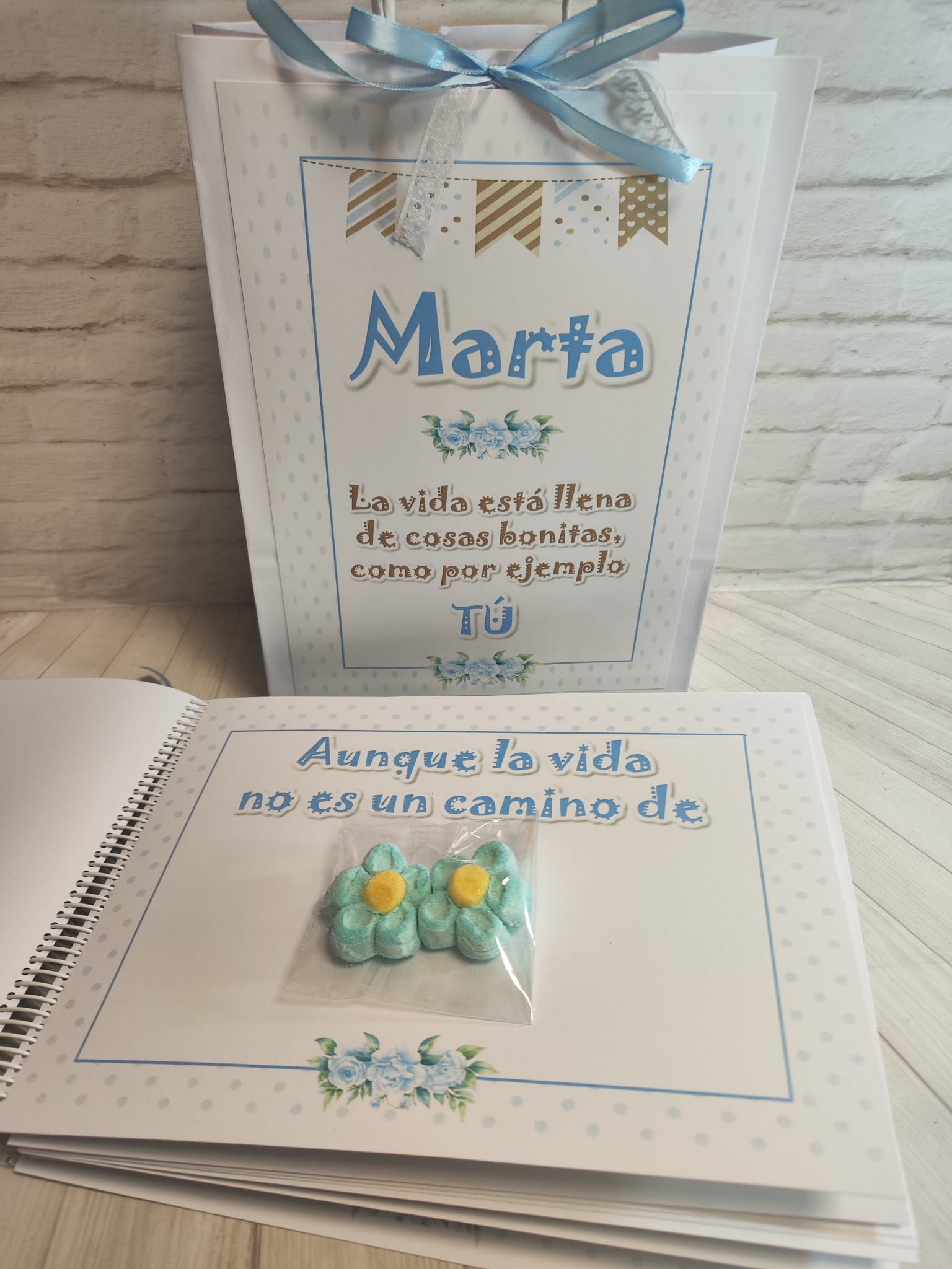 Libro de chuches modelo topitos azul cielo - Imagen 4