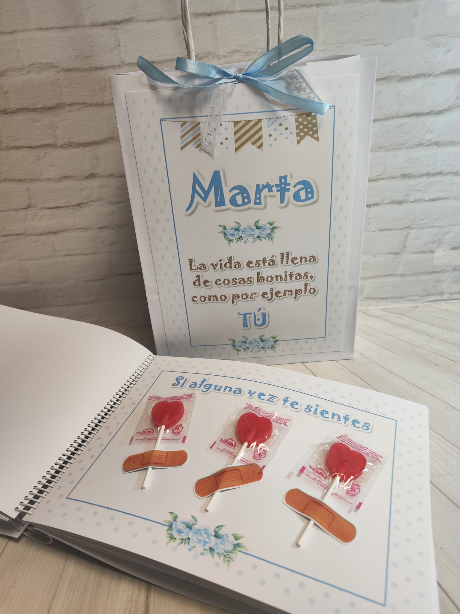 Libro de chuches modelo topitos azul cielo - Imagen 8
