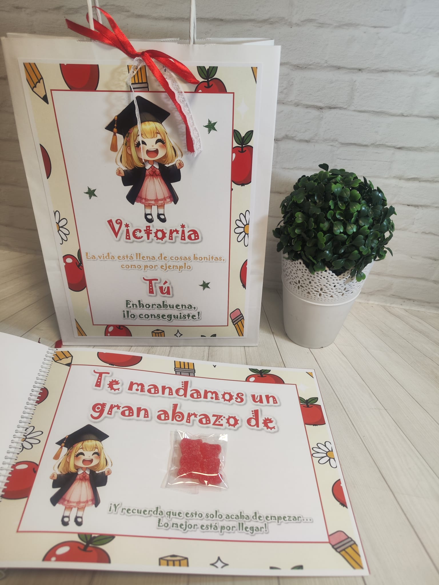 Libro de chuches para graduación infantil y primaria - Imagen 3