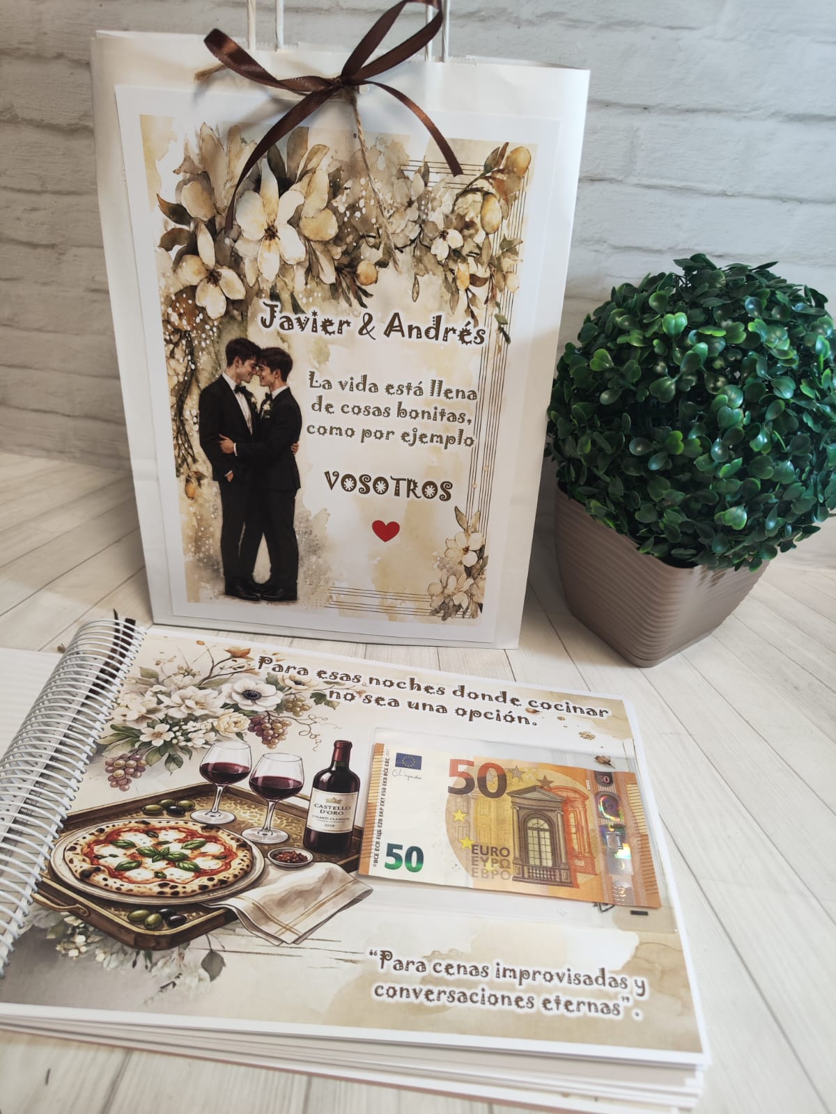 Libro para regalar dinero en boda Modelo beige para dos chicos - Imagen 5