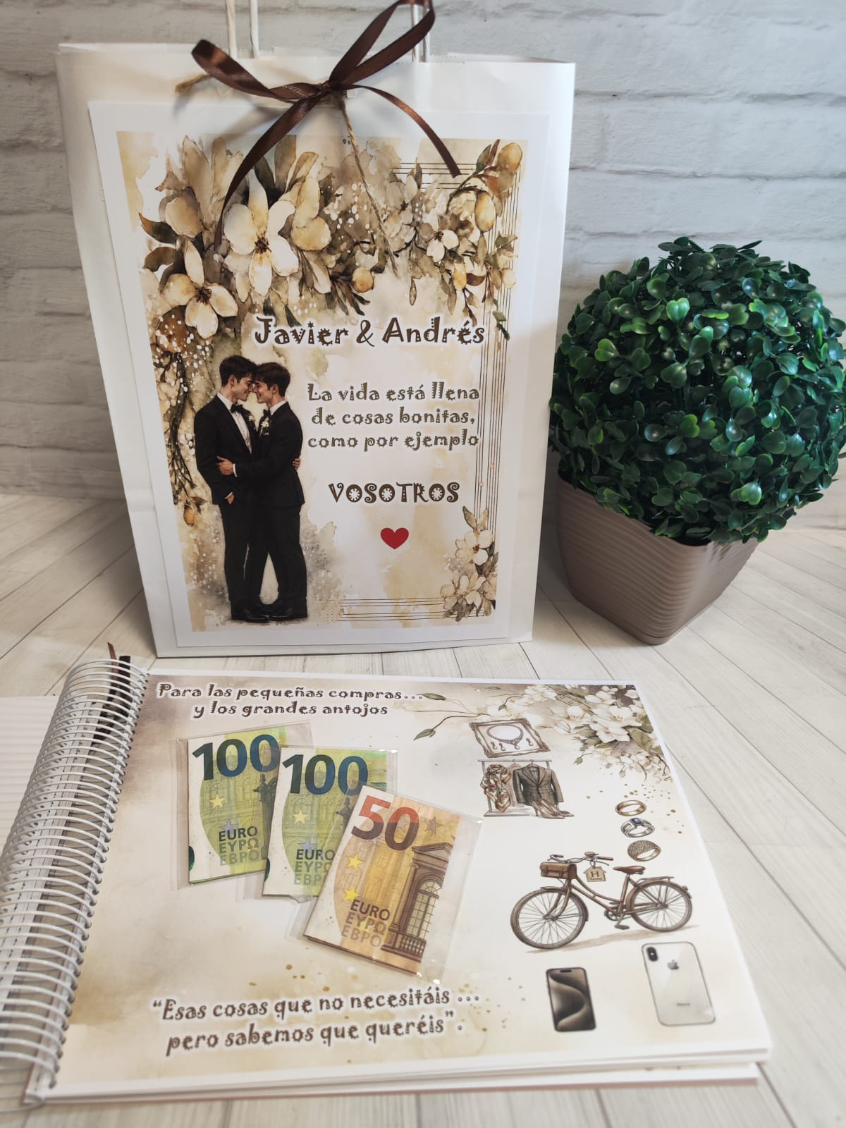 Libro para regalar dinero en boda Modelo beige para dos chicos - Imagen 8