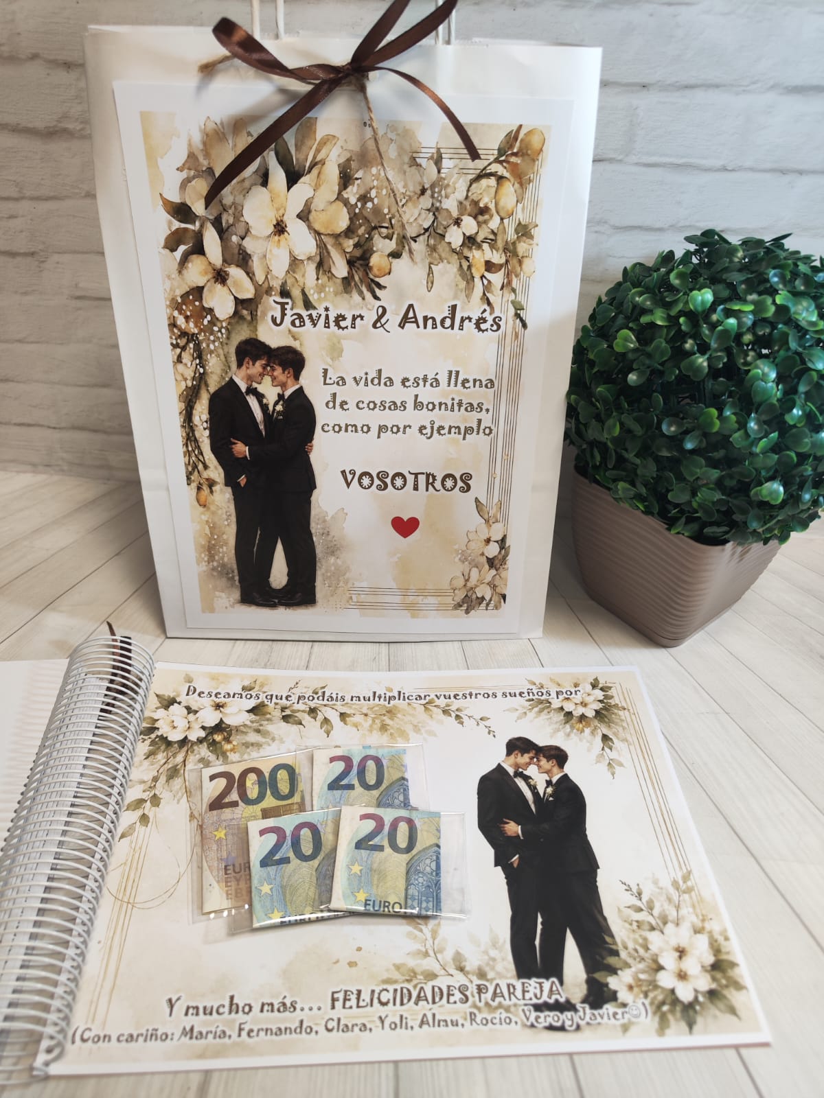 Libro para regalar dinero en boda Modelo beige para dos chicos - Imagen 15